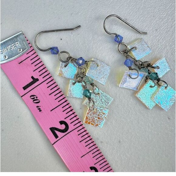 Sterling silver blue Swarovski square iridescent earrings - Picture 6 of 7